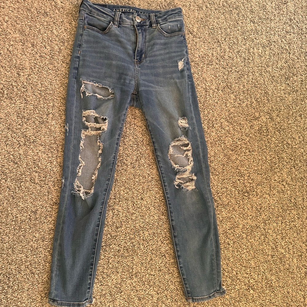 American Eagle curvy ripped high rise jeans 0 short